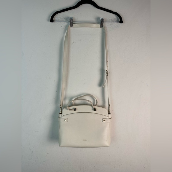 Vintage FURLA Agata Tote Satchel Leather Two Way Shoulder Bag White